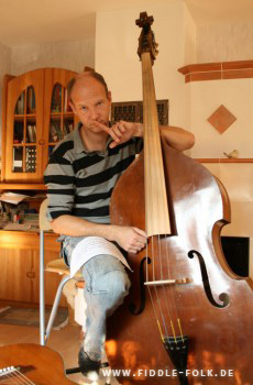 Chinas größter Bassist